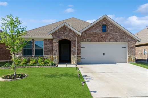 781 Daybreak Ln, Lavon, TX 75166 - MLS 20935337 - Coldwell Banker