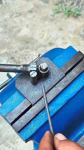 An easy way to make a chain#bending #creative #ideas #diyprojects | Artisan Technique