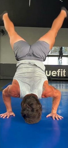 Crazy Pushup Challenge: Can You Do 10 Pushups?