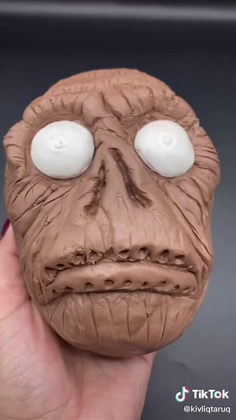 Shrunken Head Guy Costume | Beetlejuice Cosplay