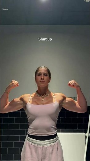 Muscle looks Good on Women too 😍 Muscle Girl Flexing Bicep ABS 🔥 Fbb Flex Muscle #shorts #viral