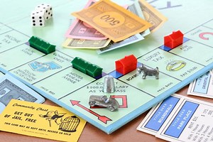 'Monopoly'-Style Blockchain Property Trading Game Raises $2 Million