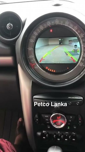 BMW Mini Cooper Countryman R60 Installation Apple CarPlay and Reverse camera with Guidelines