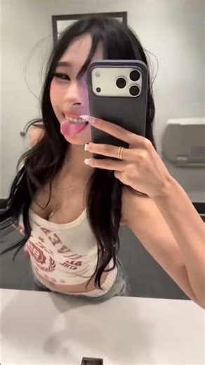 are you subbed? #princessamelia