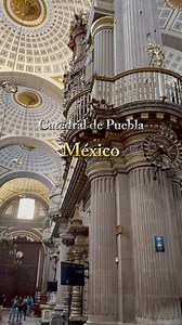 🌟✨ Discover the cathedral of Puebla, a crown jewel of the UNESCO World Heritage city, built in the magnificent Herrera style! 🏛️🖼️🛡️⚔️ This historic building, a national monument, stands in the heart of Puebla’s old town and symbolizes the depth of Mexico’s cultural heritage. Its robust structures and ornate decorations are not only a tribute to the past, but also a guardian of history.🌍🎨 The majestic Altar of the Kings, the heavenly frescoes of the apse chapel by Cristóbal de Villalpando 