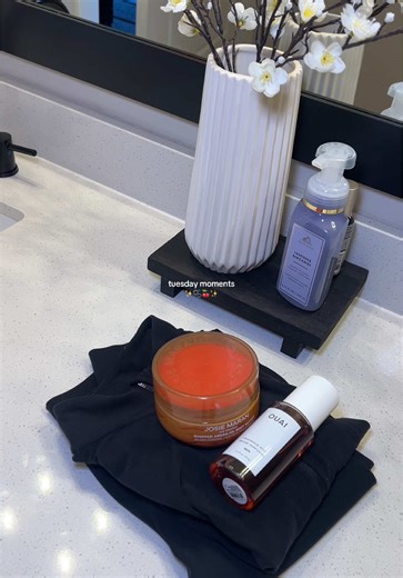 love unboxing new packages with my baby girl it’s like I’m giving her a haul 🤭😂 #morningroutine #minivlog #routine #dailyvlog