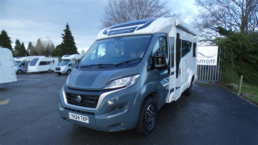£60,995 USED 2024 SWIFT ASCARI 344 AUTOMATIC MTPLM 3500kg Dimensions 2.26m (W) 2.78m (H) 5.99m (L) https://www.leisurekingdom.co.uk/vehicle/used-swift-ascari-344-2024-motorhome-00029449 This is a fantastic opportunity to acquire the PRE-OWNED 2024 SWIFT ASCARI 344, a superb narrow coachbuilt motorhome that is both versatile and nimble. Built for the adventurous holiday seeker, the Ascari offers a sleek exterior that seamlessly transitions into a modern style interior. Its profile is enhanced by 