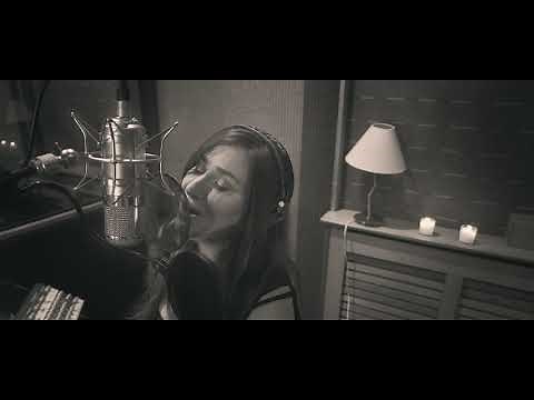 Tiffany | Starting Over (Unplugged) Music Video