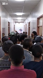 Onfon Mobile wamefanyia watu ile kitu. Imagine unalipia phone halafu they do not unlock, customer care hawashiki calls. Customers wameamua kuenda offisi zao kuwafunza how to pick up those calls! 😂 Sasa kuharibu wanasema eti wamesolve hiyo technical issue kumbe nikupumbaza watu waende makwao, unafika kwa keja unapata bado phone haifanyi | Yoh Ricoh