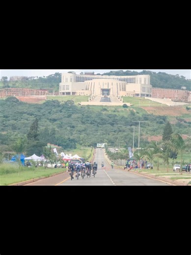 Explore Mosi-oa-Tunya: A Cycling Adventure