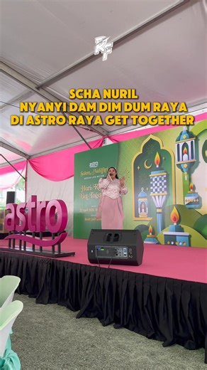 2.8K views | Power betol @schanuril nyanyi Dam Dim Dum Raya dekat Astro Raya Together tadi #RFE #RocketfuelEntertainment #DamDimDumRaya #Astro #Raya2025 | Rocketfuel Entertainment | Facebook