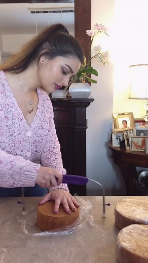 First time ever writing on a cake! #fyp #tiktokfood #foryoupage