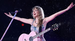 83K views · 8.6K reactions | Taylor Swift is in her history-making era! The singer’s Eras Tour is going down in the record books after grossing more than $1 Billion in 2023. https://eonli.ne/3NoYyps | E! News | Facebook