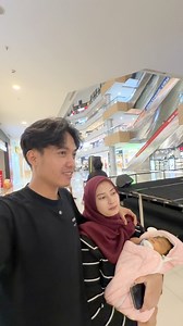 Di mall belanja ❌ Di mall sholawatan ✅ | Ronan Saeful Goban