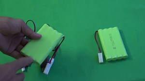 Watch 2 Pack 9.6V 800mAh Nicd Battery pack with USB Charger cable for RC Truck Car vehicles on Amazon Live