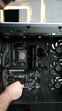 Fixing a pc that was bricked#pcrepair #computerrepair #gamingpc #laptoprepair #pctips