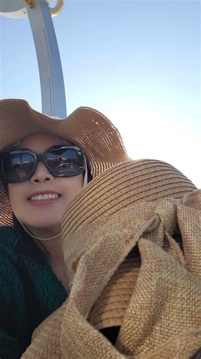 Orbiter ride. Space rocket ride. #orbiter #ride #disney