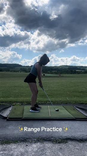Range session ✨ #golf #golfgirl #beginnergolf #golftiktok #golfswing #beginnergolfer #girlgolfer