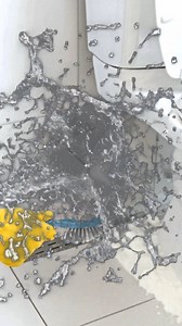 ✨ الجديد من Let’s ✨ مزيل التكلّس والبقع الفعال للحصول على لمعان يدوم! لاحظتي إنو الحنفيات كلست و راح بريقها؟ أو بعض الحواف بالحمّام صارت صفرا و باهتة من التكلّس؟ جربي منتج Let’s لإزالة التكلّس والبقع ورجعي اللمعة بكل سهولة 💧 💪 فعالية عالية: يذيب التكلّس العنيد ويزيل البقع الصلبة بسرعة. ✨ نتائج فورية: يعيد لمعان الحنفيات والأسطح الستانلس من أول استخدام. استعيدي لمعان الحمام والمطبخ في دقائق مع Let’s! ✨ نوێ لە Let's! ✨ پاککەری تەرش و لەکەی توانا بۆ بڕقکردنێکی ماوەدار! تەبیینی کە حەنوویەتەکانت کە