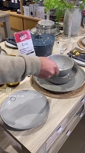 💕Planning a romantic dinner in this Valentine’s? Set the perfect table with ProCook & you’ll be sure to score some points! #LVdoncaster #doncaster #loveisintheair | Lakeside Village