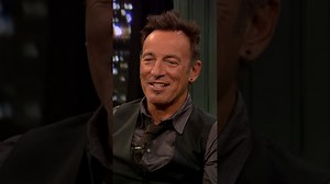 #JimmyFallon asks #BruceSpringsteen if he’d rather fight 100 duck-sized horses or 1 horse-sized duck - The Global Herald