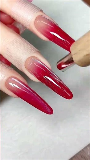 #The new red patting glue comes with a powder puff cat s eye#Nail art#Cat s Eye Nail Art