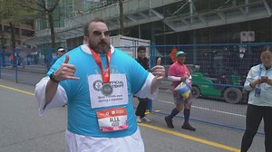 Marathon runner wearing 81 T-shirts attempts Guinness World Record