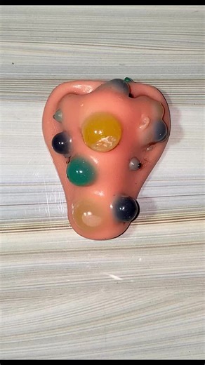 Filled,Ready and waiting😌 #asmr #oddlysatisfying #pimplepopping #NoraASMR