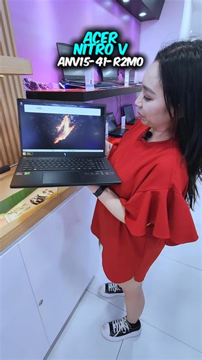 425K views · 916 reactions | Repeat after me: YOU DESERVE THIS 﫰 Guys, it's that time of the year nanaman  and if you're like me who's on the lookout  for that new laptop or gadget, samahan nyo ko sa Laptop Factory, Ayala Malls Fairview Terraces for my honest review dahil andaming good deals! #LaptopFactory | Kikaysikat | Facebook