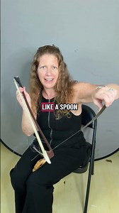 Super fast tutorial on how to get a sound out of a musical saw (a real handsaw) #musicalsaw #weird