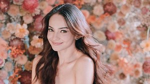 7 Fase Perjalanan Karier Enzy Storia, 'Si Vampir Cantik' yang Kini Pindah ke Amerika