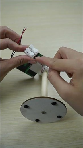 1688s.vn - STEM 08 : Bộ Quạt Gió Năng Lượng Mặt Trời ( Solar) tự lắp ráp