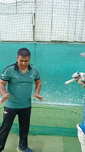 7.2K views · 108 reactions | Coach SP Yadav explaining the technique of playing left arm and leg spin bowling during batting skills session Join personal training session with Coach SP yadav Call +919999476360 | Dr SP Yadav | Facebook