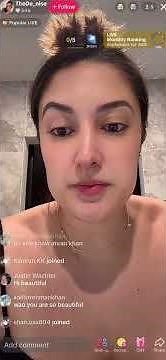 Beautiful Girls in Bathroom Periscope live