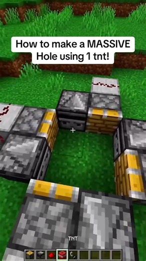 Easy redstone contraption for GIANT results! #Minecraft #minecraftpe #minecraftbedrock #minecraftjava #minecraftanimation #minecrafter #minecraftmemes #minecraftseeds #minecraftbuildideas #buildideasminecraft #minecraftbuilding #minecrafttutorial #minecraftglitch #redstone #minecraftredstone | Streaming 4