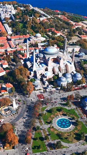 Experience the magic of Istanbul with Radisson Hotels. From historic landmarks to vibrant neighborhoods, stay close to it all at one of our 18 locations across the city. | Radisson Hotels