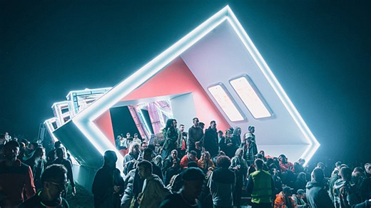 Классика в горах и электроника в парках: главные фестивали августа