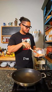 Sriracha chicken stir fry 🥵 | Maxillicious