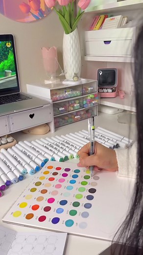 swatching markers is so satisfying 🤍✨🌷 #stationery #swatching #artify #alcoholmarkers #tiktokshopping #tiktokviral #relaxing #asmr #markers