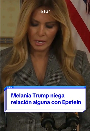 🗣️ En plena tormenta política y mediática en Washington con el caso Jeffrey Epstein, aún proyectando este sombras sobre figuras muy públicas, Melania Trump ha roto su silencio con una intervención extremadamente inusual en la Casa Blanca. No fue una comparecencia improvisada ni una reacción emocional 🔎 Se ha tratado de una declaración medida, hasta con forma de escrito legal, destinada a fijar una línea clara, la de negar cualquier vínculo con el financiero muerto y cerrar el paso a nuevas ins
