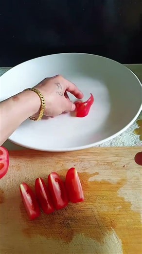 Creative Plate Decoration Hairdo Styling Tutorial