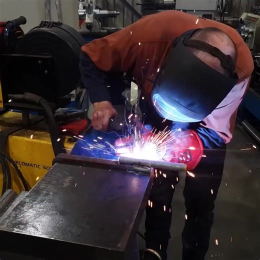 Suspension Strut Repair Faced Some Issues! | Cutting Edge Engineering Australia