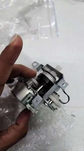 CANON DR F 120 SCANNER.......