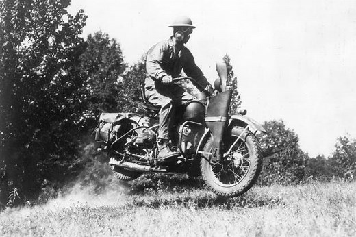 Shoot and Scoot: A Guide to the US Military’s Combat Motorcycles