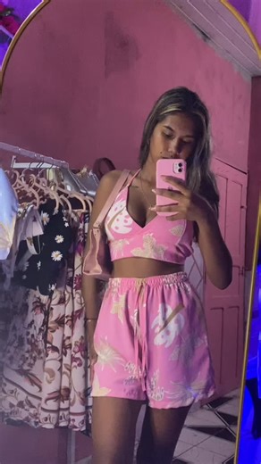 Isa Style | Moda Feminina🌸 on Instagram: "🩷🌸"