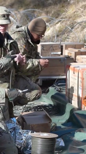 Why soldiers cooked on C4 😳🔥 Dangerous fact #shorts by factorax