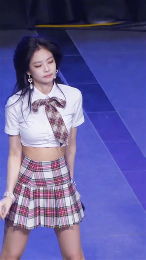 Jennie Make Her Hater Silent After Won The Best New Actress International! | Spizzy