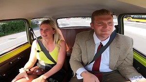 Mr. Beans bil til salg på DBA. Den ligner på en prik.