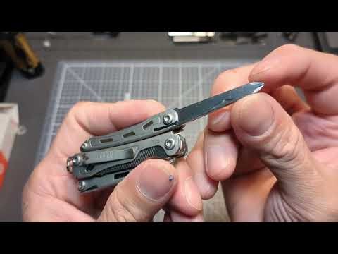 Close look at the NexTool Mini Flagship, an awesome keychain Multitool.