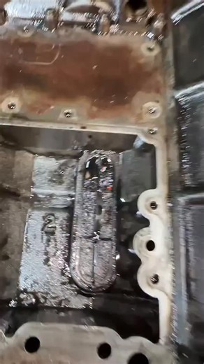 B&C Garage on Instagram: "Removing the 6.0 Powerstroke engine—time to tear it down and make it right 🔧💪 Big job, bigger satisfaction! #trucktok #powerstroke #mechanic #fyp #6oh #dieselmechanic #dieselpower #trucklife #wrenching #garagework"